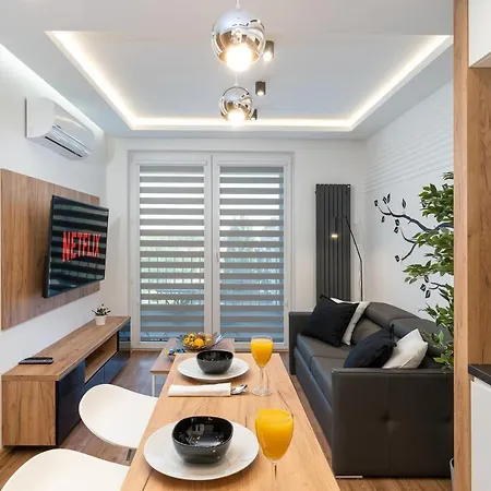 Comfort, Prestige, Location Romanowicza 1 Appartamento